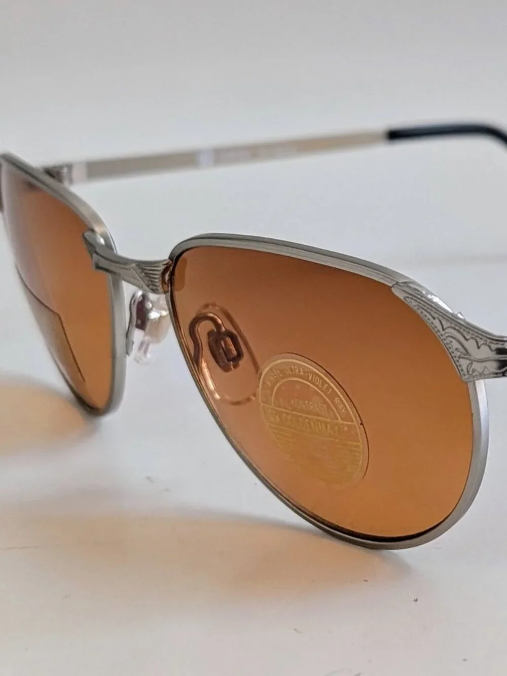by DeVons Optics Inc. Est. Since 1983! nwt vintage